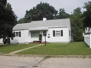 2nd image of 102 Loaldo Dr