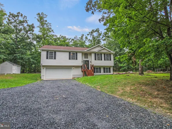 423 Panther Dr, Winchester, VA 22602