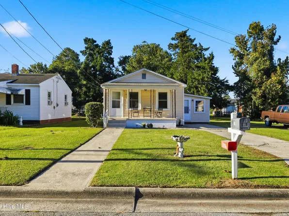 614 W 10th Street, Washington, NC 27889