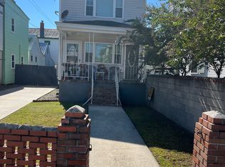 587 Rutledge Ave APT B, Charleston, SC 29403