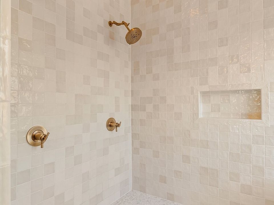 20th image of 3402 Blackburn Rd