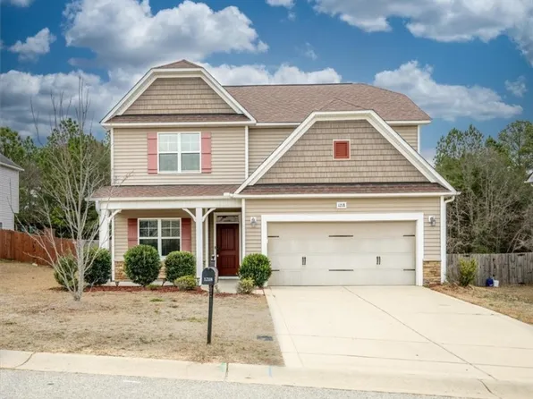 1218 Brickyard Dr, Fayetteville, NC 28306