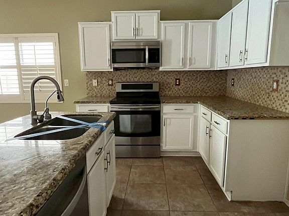 5th image of 43446 W MAGNOLIA Road