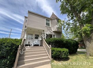 116 E Quincy St APT 1, Riverside, IL 60546