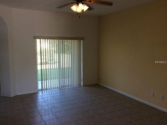 5th image of 411 Hamilton Park Cir
