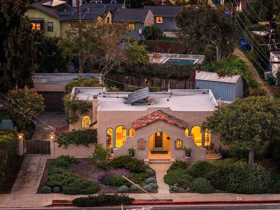 3714 Nimitz Blvd, San Diego, CA 92107 | Zillow