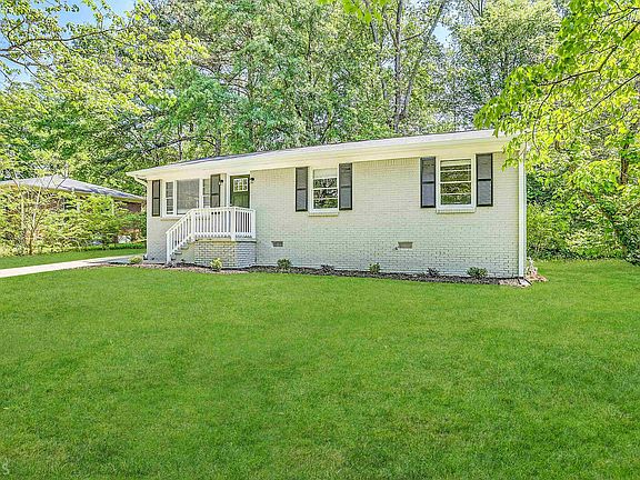 2nd image of 6195 Cedar Wood Dr