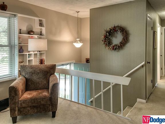 4th image of 1818 N 110th Avenue Cir