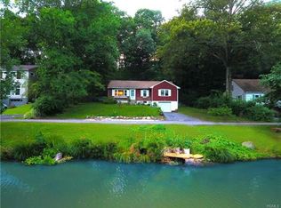 510 Westpond Rd, Nyack, NY 10960