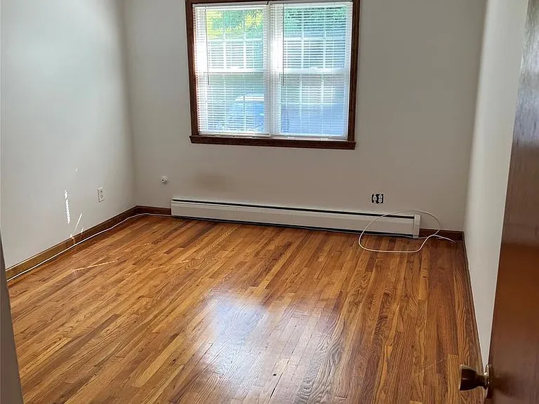 6 Colonial Rd #70 — Photo 5