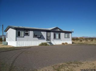 3793 N Stewart Mountain Rd, Golden Valley, AZ 86413