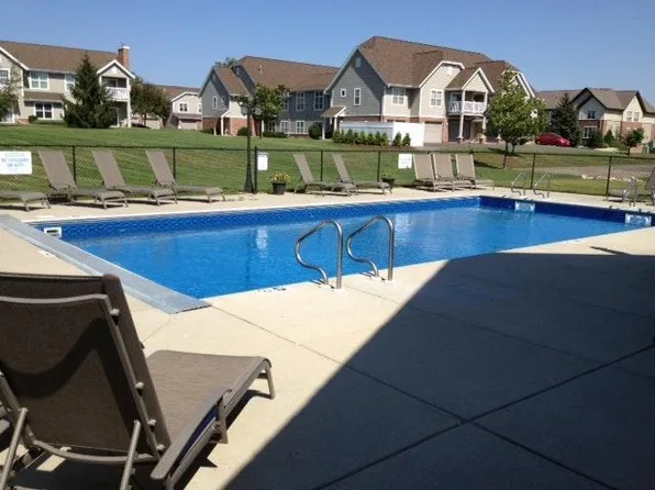 1165 Prairie Way Cir, Verona, WI 53593