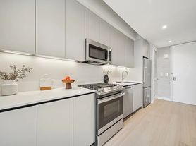 567 Fulton St