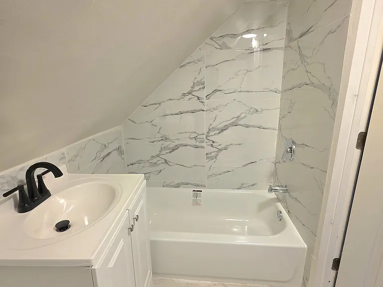 128 Davey St #2 — Photo 11