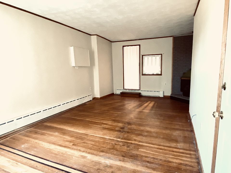 1st image of 2645 Orthodox St Floor 2