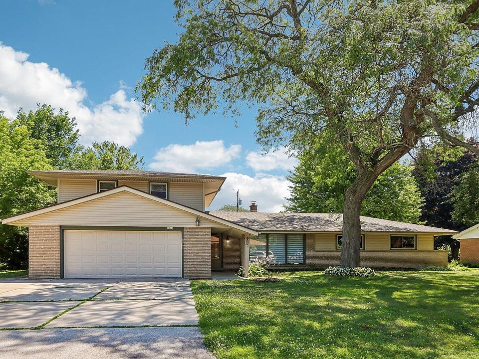 1st image of 6964 N Braeburn LANE