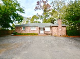 1752 Jessamine Rd, Charleston, SC 29407