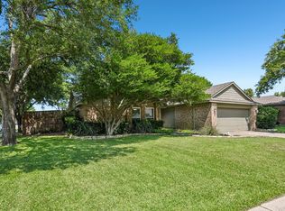 406 Dillard Ln, Coppell, TX 75019