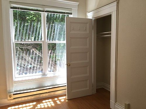 4th image of 400 Pierce St APT 4