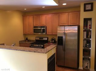 4950 N Western Ave APT 2B, Chicago, IL 60625