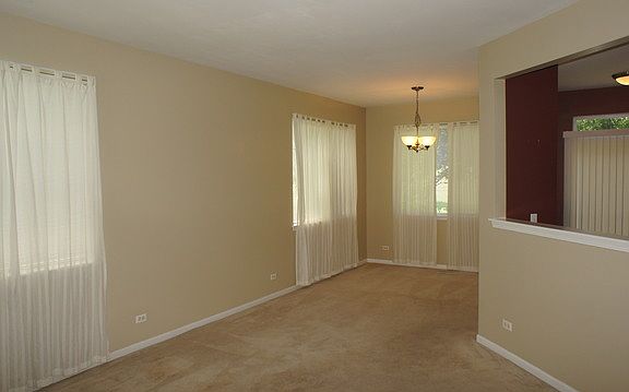 2nd image of 1460 Doolittle Ln