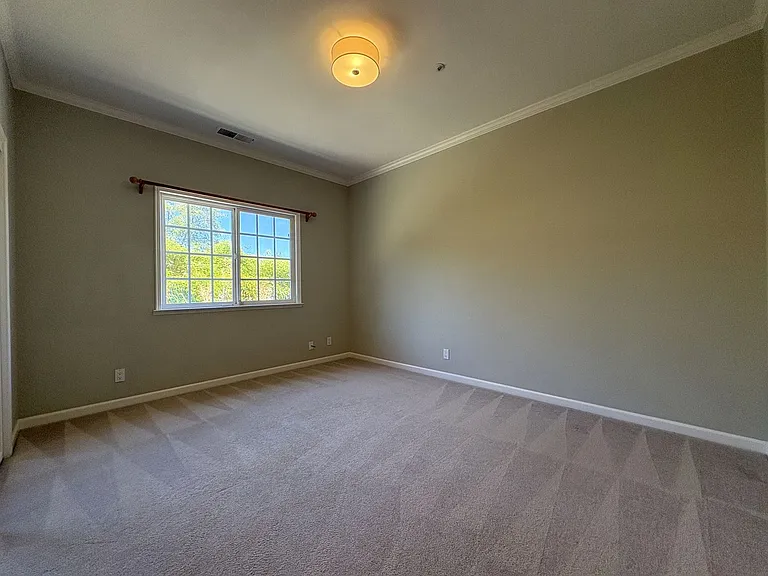 618 17th Ave — Photo 27
