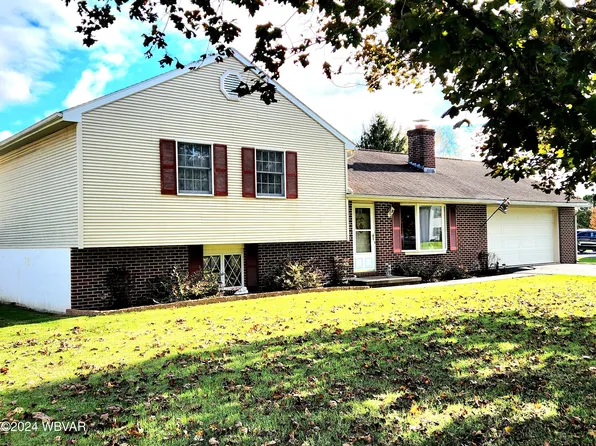 200 McConnell Pkwy, Hughesville, PA 17737