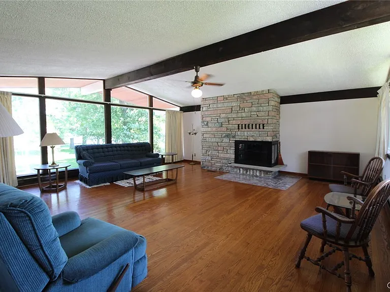 6363 Muskrat Bay Rd — Photo 24