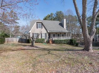 607 Shay Dr SW, Marietta, GA 30060