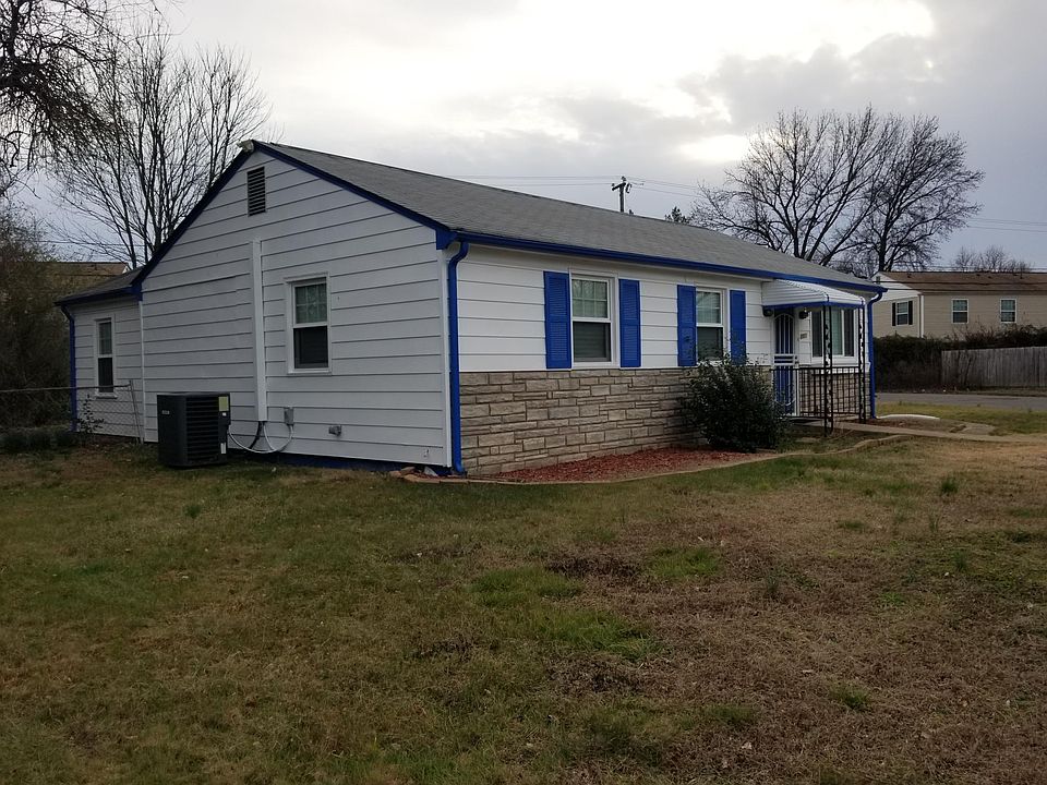 1st image of 2801 Cushing Dr