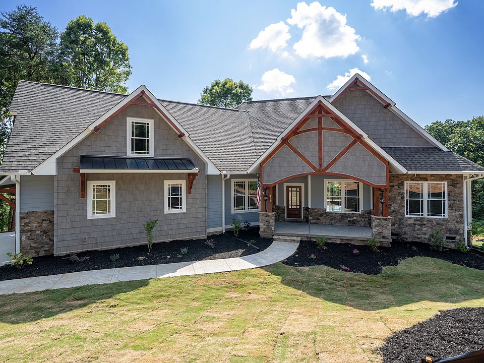 1st image of 211 Mountain Edge Ct