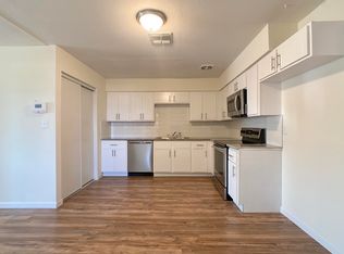 1223 1/2 Rose Vista Ct, Roseville, MN 55113 - Condo for Rent
