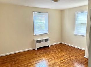 1213 Waring Ave #1, Bronx, NY 10469