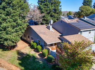 3253 Topaz Ln, Cameron Park, CA 95682