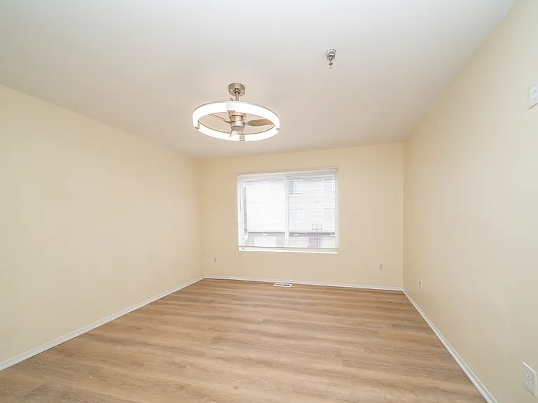 23221 Cornerstone Village Dr — Photo 13