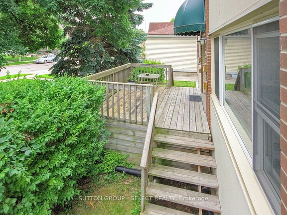 3rd image of 230 Emery St E
