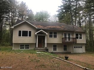 115 Brook Ct, Milford, PA 18337