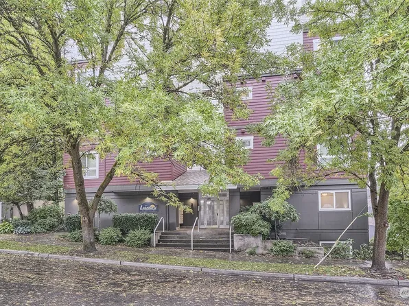 2805 NE 125th Street #101, Seattle, WA 98125