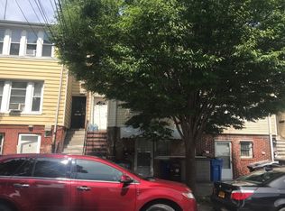 939 E 213th St, Bronx, NY 10469