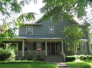 6 Hawthorn St, Rochester, NY 14610