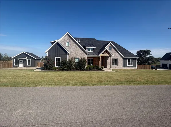 3120 Bloomfield St, Bentonville, AR 72713