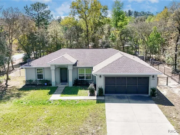 2924 W Yorkshire Pl, Citrus Springs, FL 34433