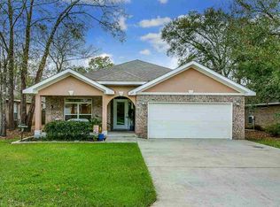 7163 Raintree Ln, Gulf Shores, AL 36542
