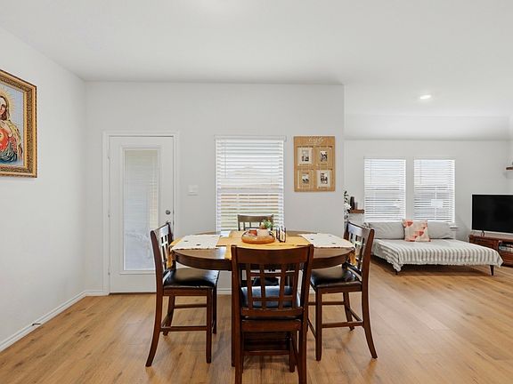 5th image of 6535 Sand Dune Way