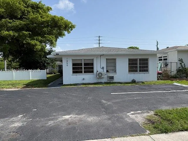1859 Wiley St #3 — Photo 22