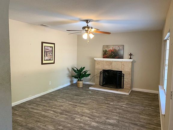 2nd image of 7405 Carella Dr