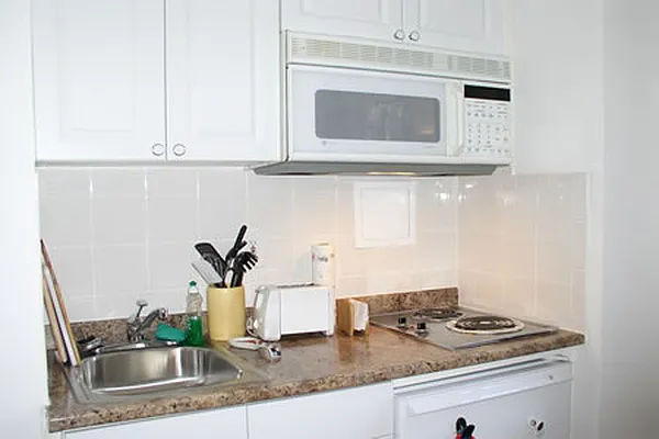 Rented by Steven Corcoran Real Estate | media 16