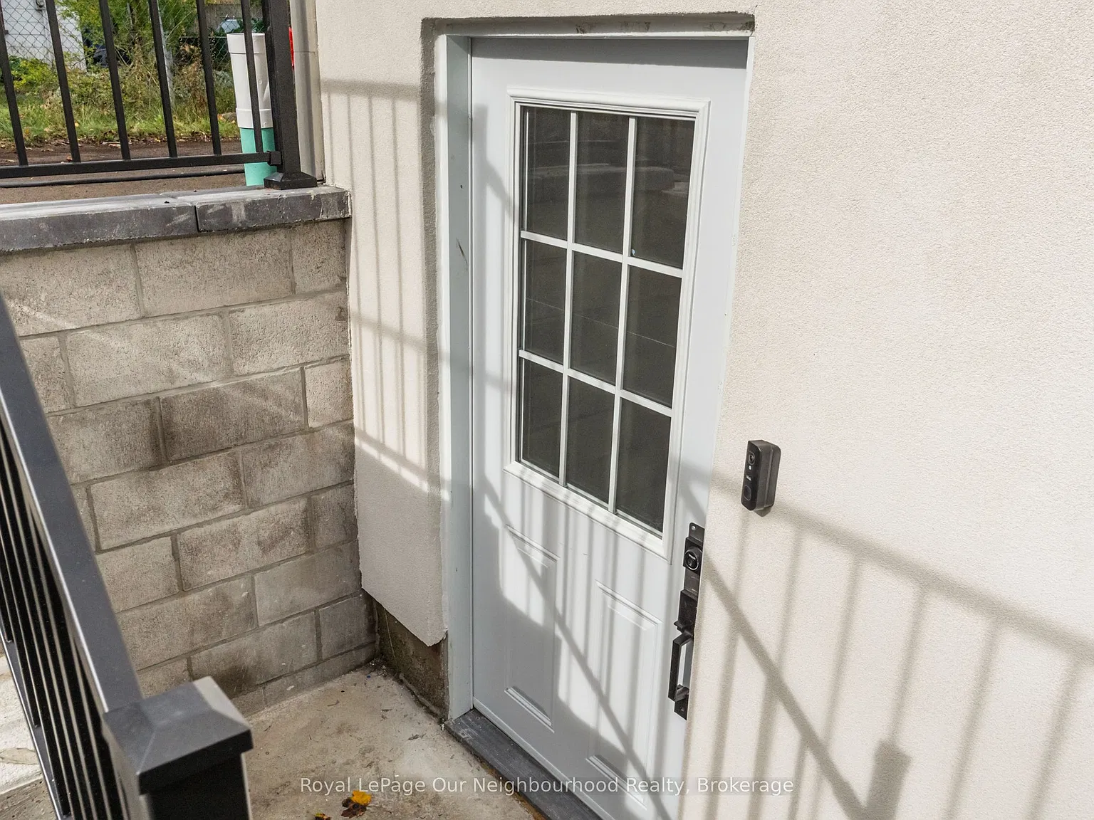 2 bed, $1,950 — Photo 2