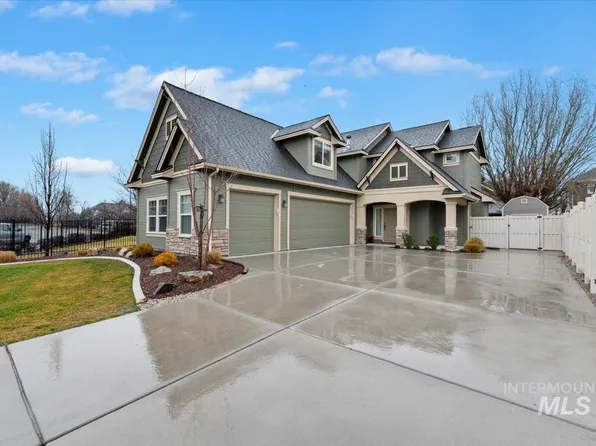 3052 N Christian Way, Meridian, ID 83646