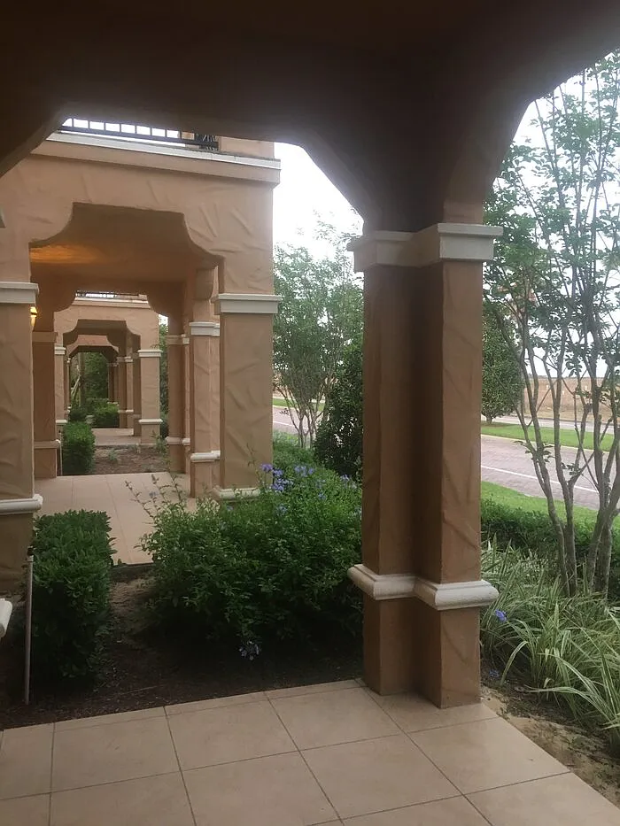 4 bed, 3.5 bath, 2032 sqft, $1,900 — Photo 4